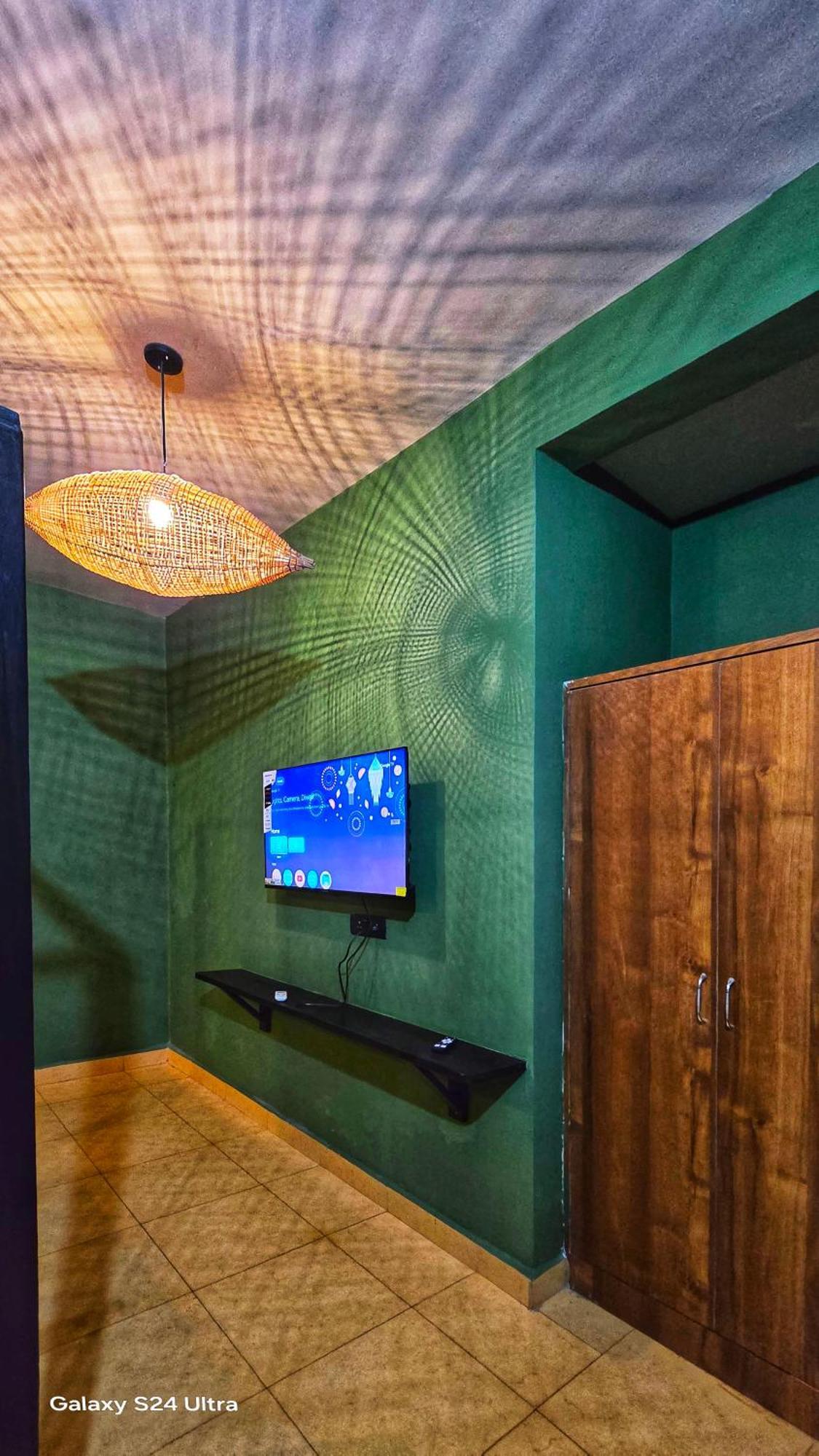 Hostel La Goya At Beachside *